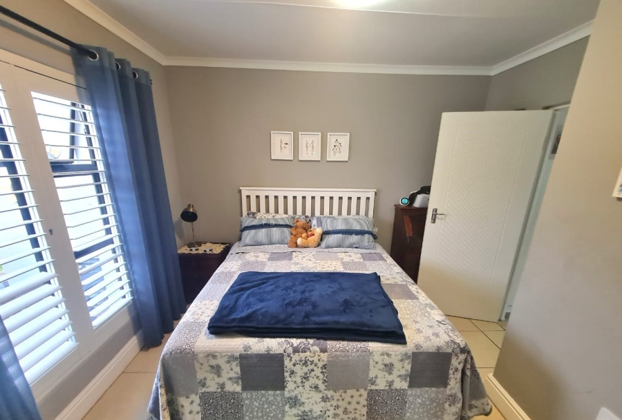 3 Bedroom Property for Sale in Paradise Beach Eastern Cape